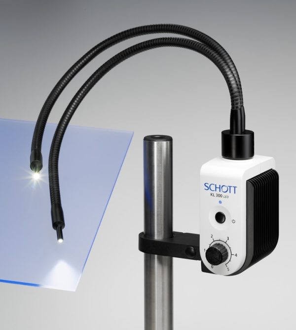 Source de lumière froide KL 300 LED pour fibres optiques