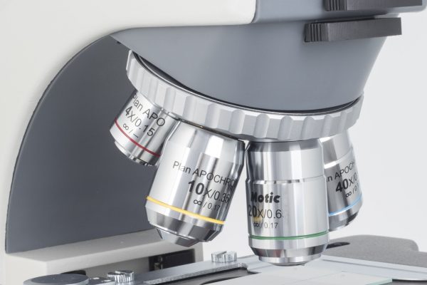 Microscope droit Motic Série BA410 / 410E