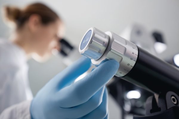 Microinjecteur à huile CellTram 4r Oil Calibre Scientific
