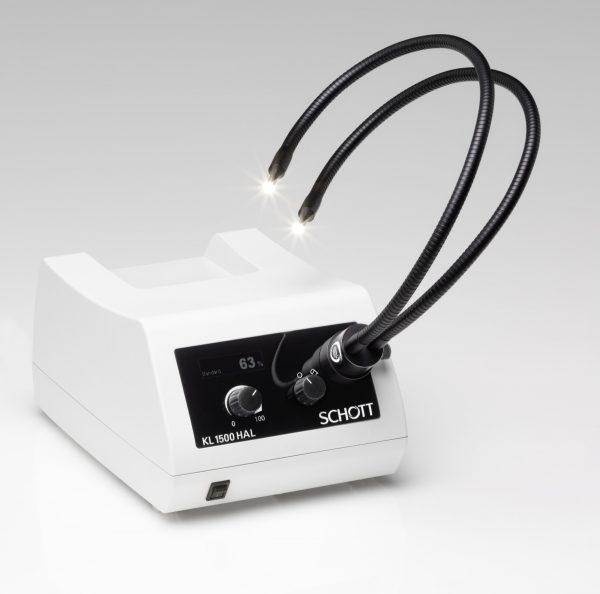 Source de lumière froide KL 1500 HAL à lampe halogène