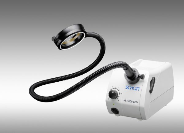 Source de lumière froide KL 1600 LED pour fibres optiques