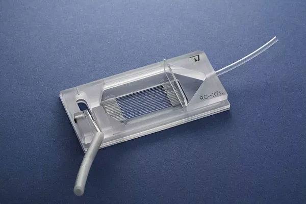 Chambre d'enregistrement pour des coupes de tissus RC-27L WARNER